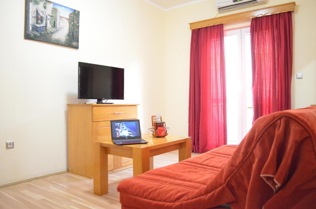 Sirena Marta Hotel Сутоморе Екстериор снимка