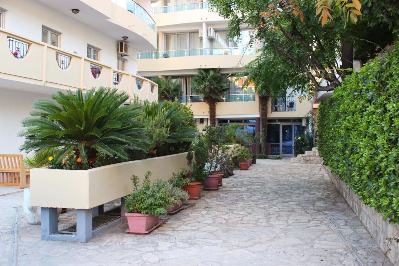 Sirena Marta Hotel Сутоморе Екстериор снимка