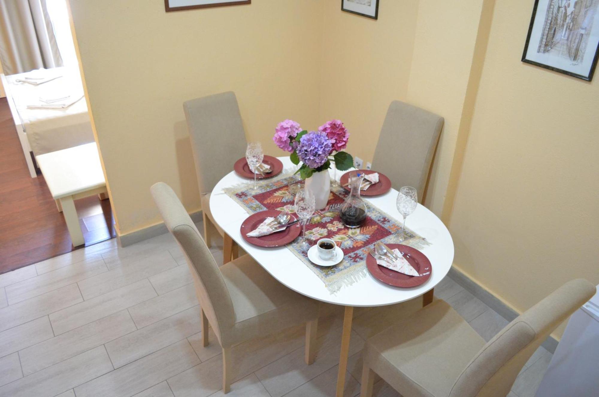 Sirena Marta Hotel Сутоморе Екстериор снимка