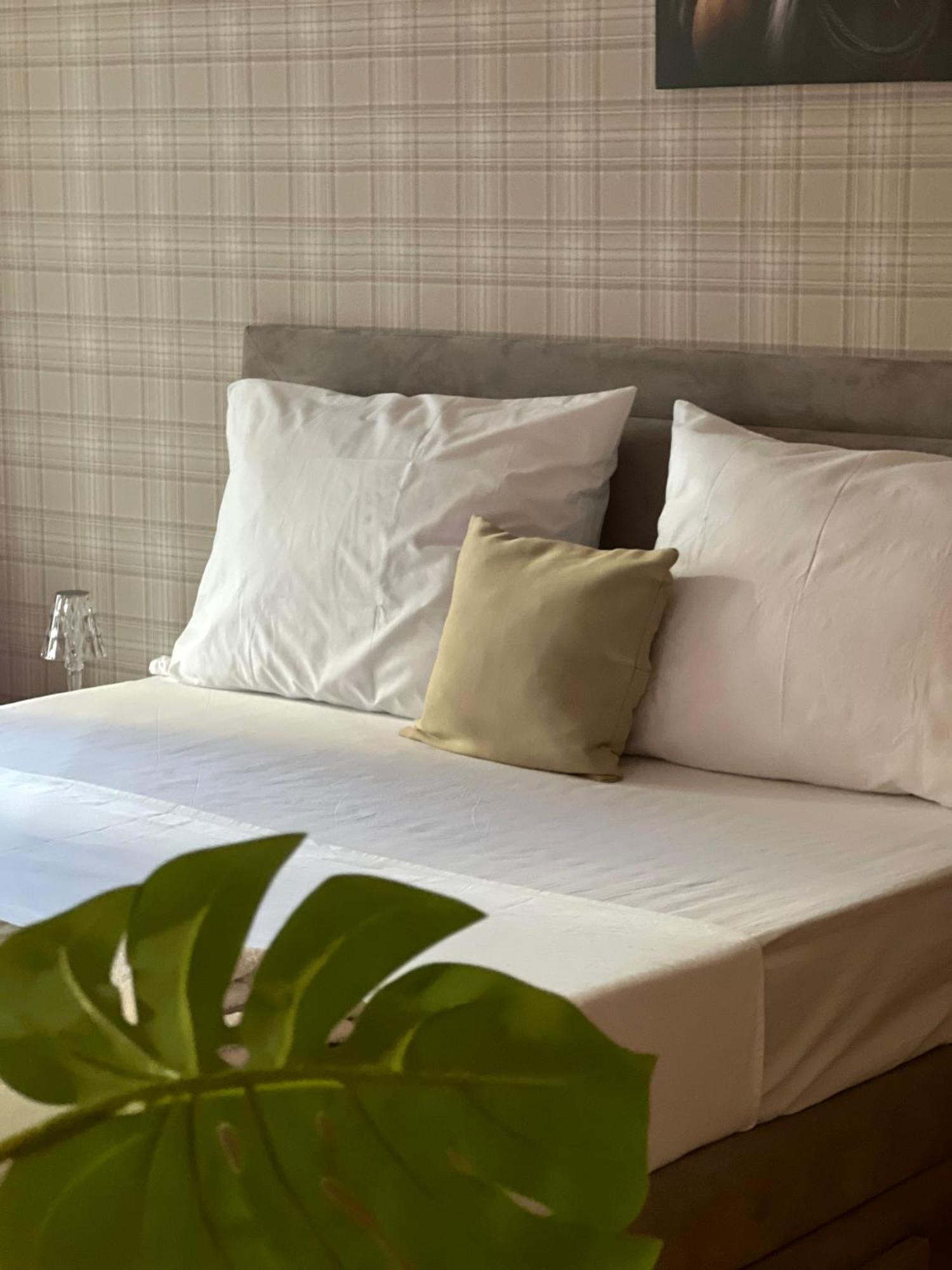 Sirena Marta Hotel Сутоморе Екстериор снимка